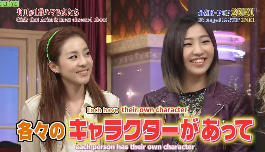《闲聊007》主持被誉为“综艺界乱入者”，德井逃税事件后依旧人气旺盛